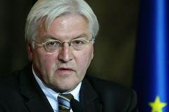 Steinmeier přijel do Prahy. Kvůli výročí i Kafkovi