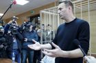 Vůdce ruské opozice Navalnyj opustil vězení, odpykal si 15 dní kvůli demonstracím