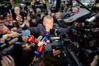 Babiš dorazil na Pražský hrad, prezidenta Pavla v neděli čeká pět povolebních jednání