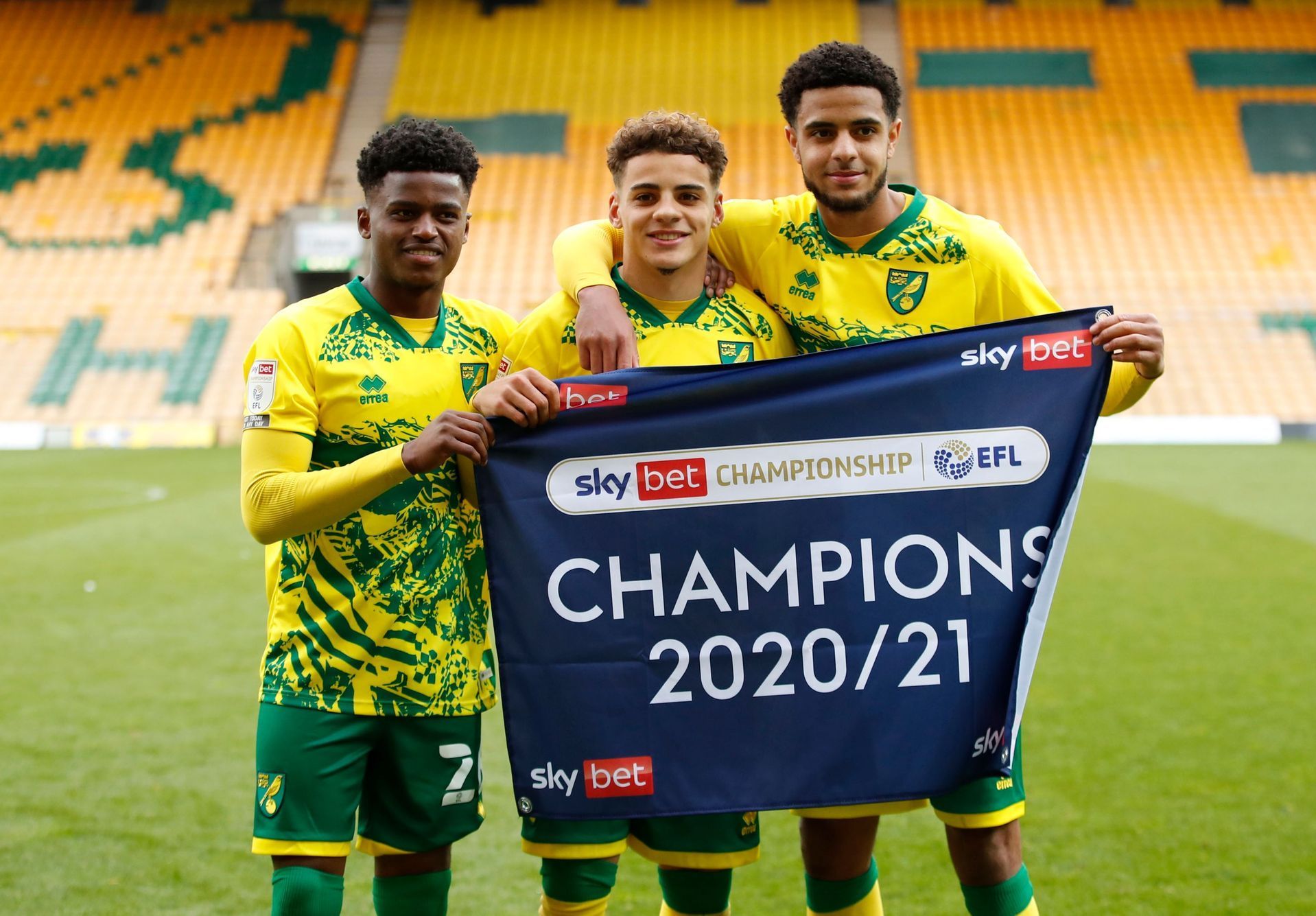 Bali Mumba, Max Aarons a Andrew Omobamidele (Norwich City)