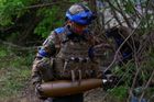 Válka s rukou přivázanou k tělu. Západ brání Kyjevu, aby udeřil v Rusku jeho raketami