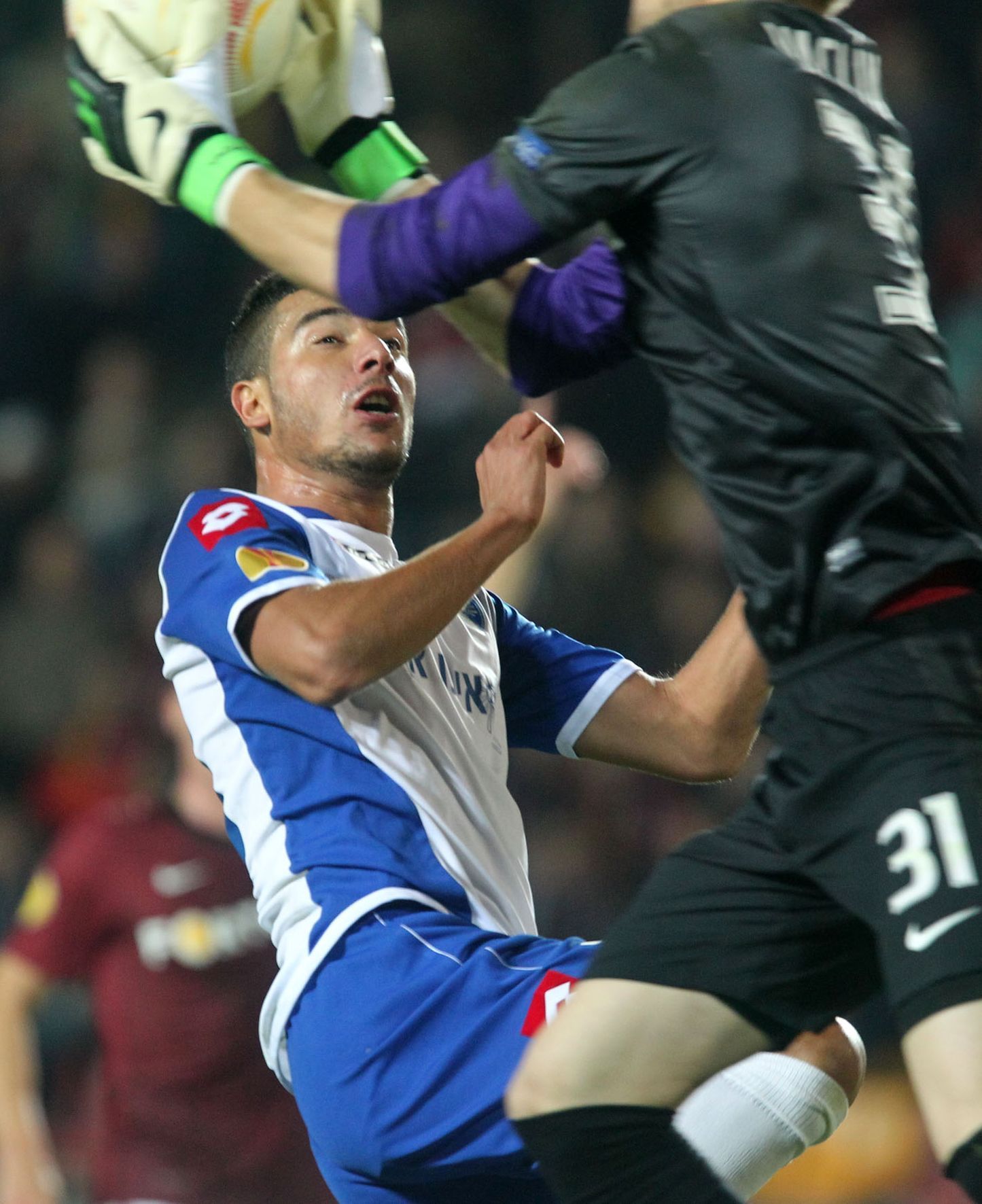 Fotbalisté Sparty Praha proti Kirjatu Šmoně v utkání Evropské ligy 2012/13.