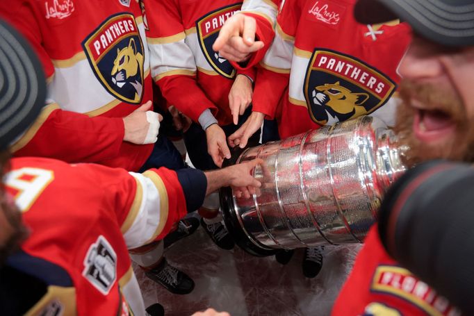 Hokejisté Floridy po zisku Stanley Cupu 2025