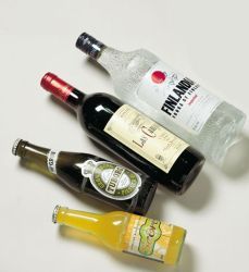 Alkohol ničí mozkové buňky, nemusí to však být nezvratné.