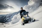 James Bond, jak ho neznáte. Nejslavnější špion se vrací a řádí na Slovensku