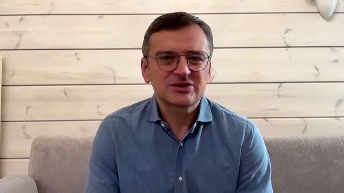 "Přivést Putina k jednacímu stolu neznamená přimět ho vyjednávat," řekl Dmytro Kuleba