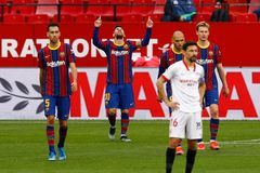 Barcelona díky Messimu ukončila vítěznou sérii Sevilly, Vaclík byl zase na lavičce