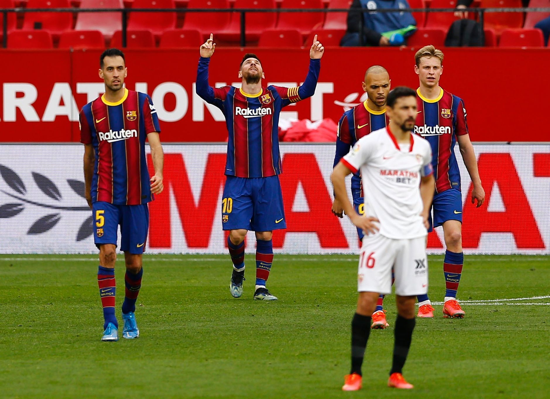 25. kolo španělské fotbalové ligy 2020/21, Barcelona - Sevilla: Lionel Messi oslavuje gól
