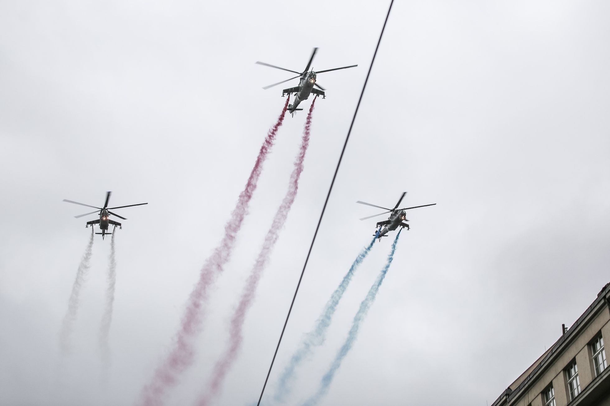 Vojenská přehlídka a pietní akt na Vítkově ke 100 letům Československa