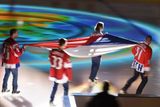 1. května - V Praze a Ostravě začalo mistrovství světa v ledním hokeji.