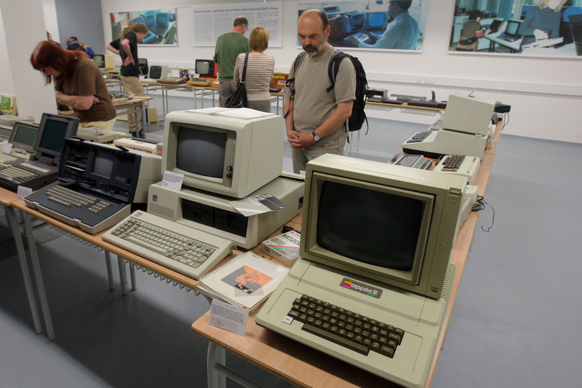 Výstava starých počítačů