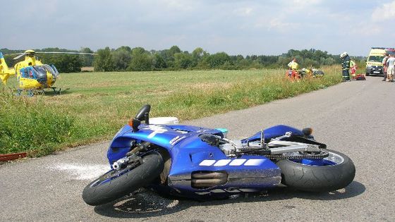 Cyklista se srazil s motorkou