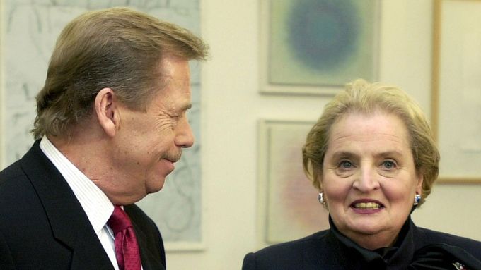 Na pohřbu Madeleine Albrightové byl tento týden v katedrále ve Washingtonu několikrát zmíněn Václav Havel.