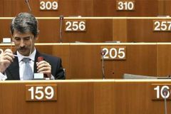 Docházka europoslanců: Nejčastěji chyběla Hybášková