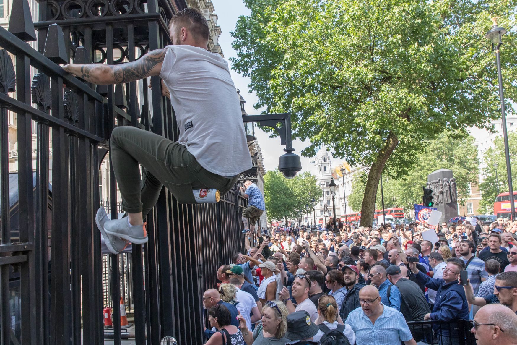 Foto / Tommy Robinson / Demonstrace / Downing street / Londýn / ČTK / 26. 5. 2018 / 4