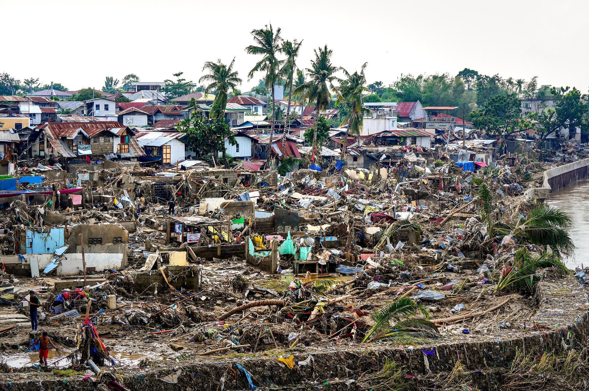 Filipíny, Tajfun, Fung-wong