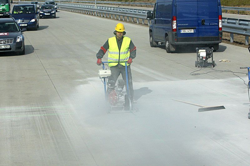 Pražský okruh z letadla i autobusu