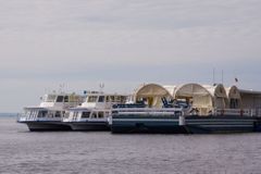 Ve Volgogradu se srazila výletní loď s tažným člunem, 11 Rusů zemřelo