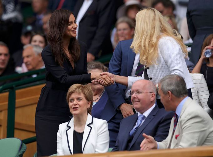 Model Irina Shayk and Scotland's first minister Nicola Sturgeonová