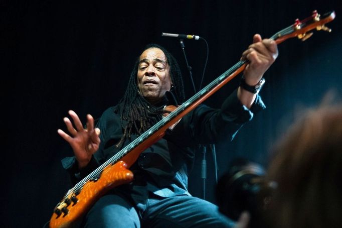 Doug Wimbish, baskytariska Living Colour