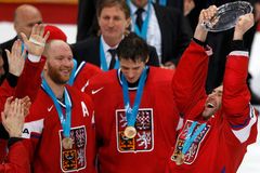 Češi obhájili světový bronz. Finové na kolenou