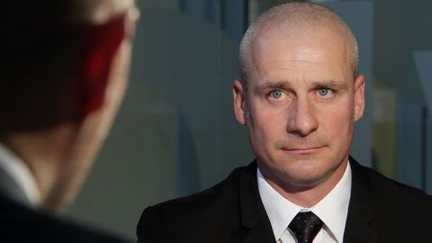 Armádu na hranice a uzavřený Schengen, radí nový šéf Úsvitu