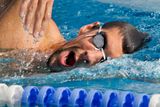Michael Phelps se před tréninkem ani neoholil. Jeho souboje s Ryanem Lochtem v plaveckém bazénu patří mezi největší lákadla olympiády.