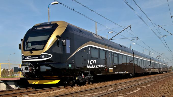 Leo Express novou pravidelnou linku do Krakova dnes otevřel první jízdou.