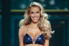 Revoluce v soutěži krásy. Miss America ruší promenádu v plavkách, rozhodne duchaplnost dívek