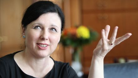 Analytik: Portfolio pro Jourovou je nevýhra české diplomacie