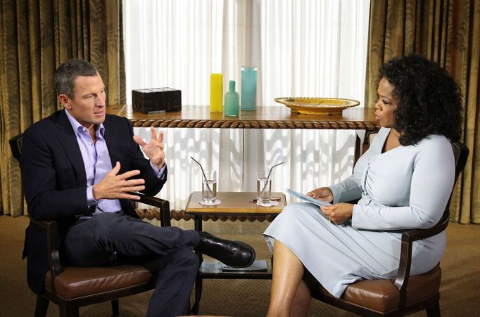 Lance Armstrong a Oprah Winfreyová.