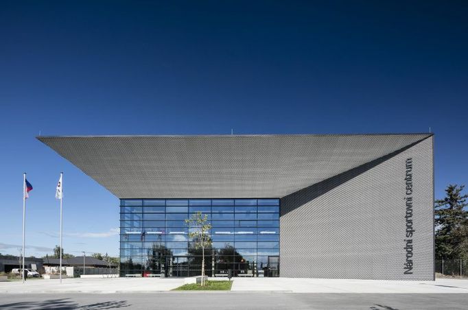 Národní sportovní centrum v Prostějově od architekta Miroslava Pospíšila.