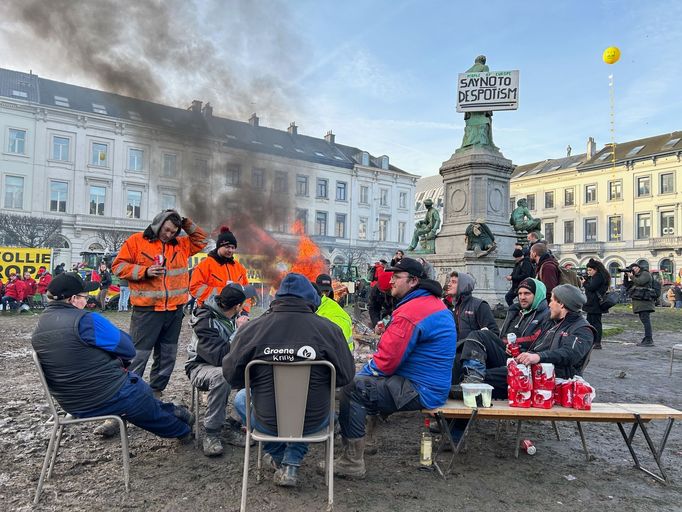 Protesty farmářů v centru Bruselu 1. února 2024.