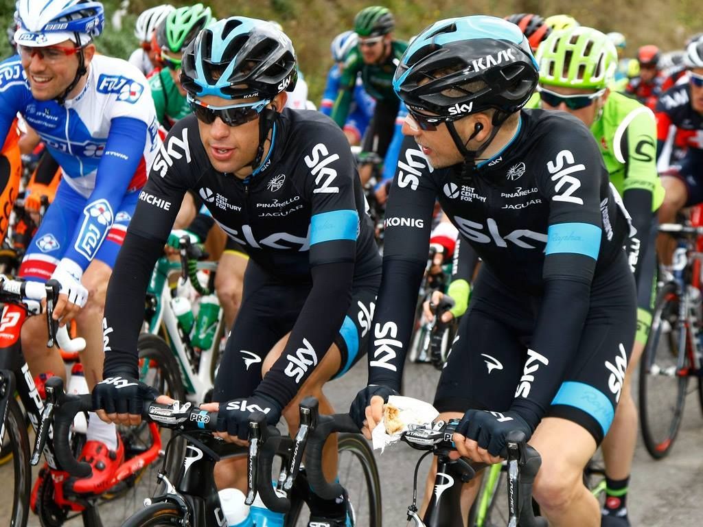 Leopold König (vpravo) a Richie Porte na Giro 2015