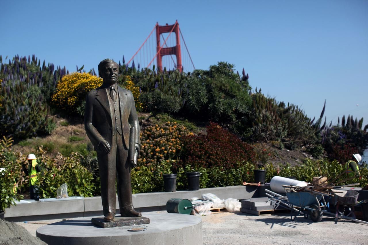 Foto: Slavnému mostu Golden Gate v San Francisku je už 75 let