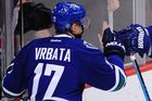 VIDEO Vrbatův senzační večer v NHL, hattrickem srazil Buffalo