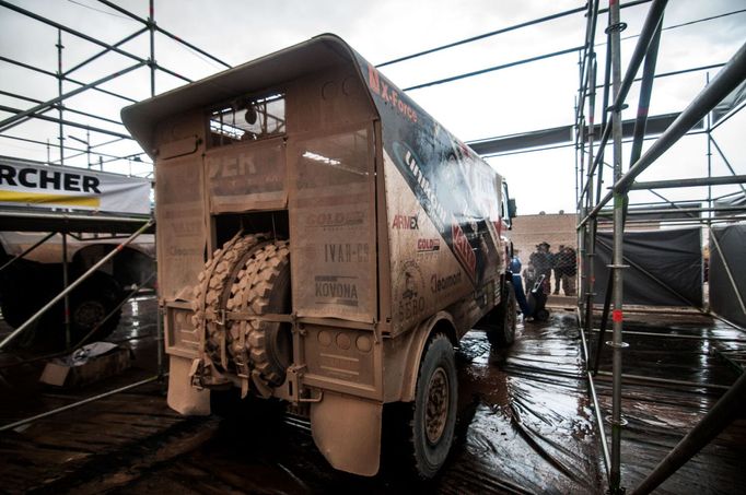 Rallye Dakar 2016: mechanici Buggyry