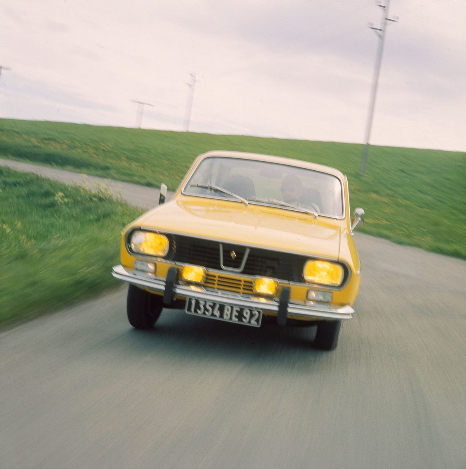 Renault 12