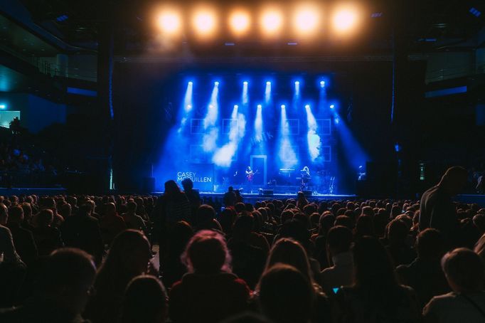 Z pražského koncertu zpěvačky Anastacii v březnu 2025.