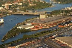 Kus Česka v Hamburku. Ministerstvo chce vyměnit přístavy za lukrativnější území