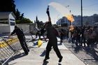 Aténské protesty mají první oběť