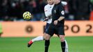 Soccer Football - Premier League - West Ham United v Liverpool - London Stadium, London, Britain - January 29, 2020   Liverpool's Alex Oxlade-Chamberlain and referee Jona