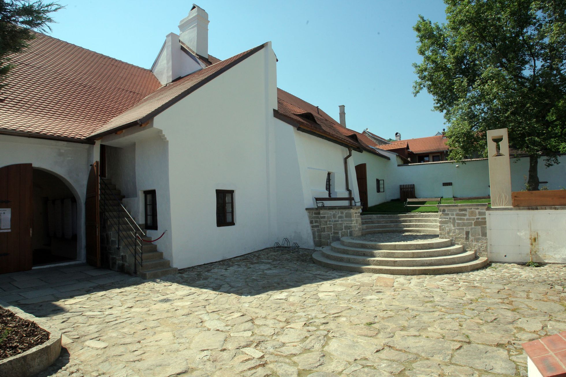 Památník Jana Husa v Husinci