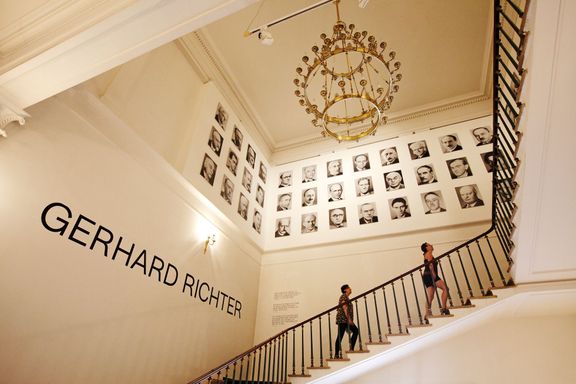Palác Kinských v roce 2017, kdy tu Národní galerie pořádala retrospektivu malíře Gerharda Richtera.