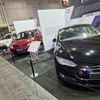 historická a filmová auta autosalon Paříž