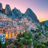 Jednorázové užití / Fotogalerie / Úžasná podívaná na skalní města světa