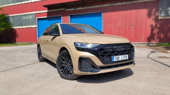 Kouzlí se světly i vaší peněženkou. Omlazené Audi Q8 řeší hlavně detaily