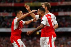 Živě: Arsenal - Basilej 2:0, o výhře Kanonýrů rozhodl dvěmi góly Walcott