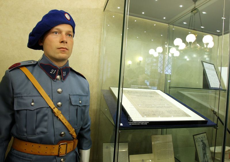 Pittsburská dohoda na výstavě v Senátu