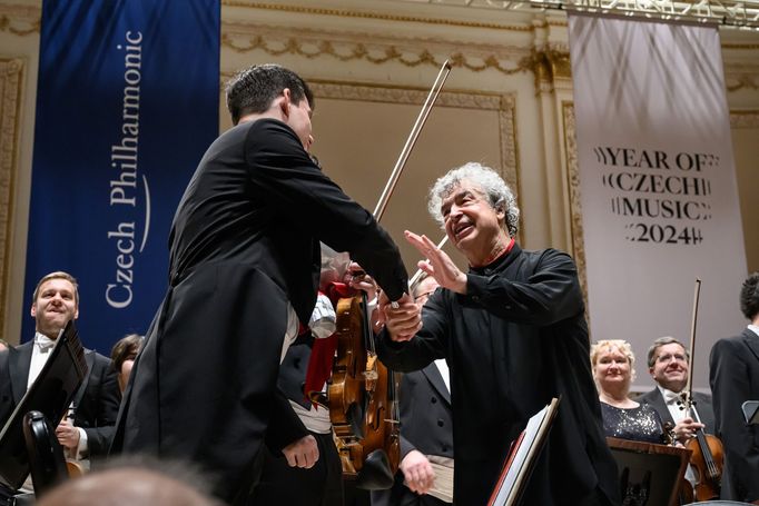 Snímek z třetího vystoupení České filharmonie v Carnegie Hall.